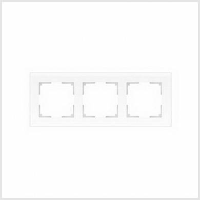 Рамка на 3 поста / WL01-Frame-03 белый матовый
