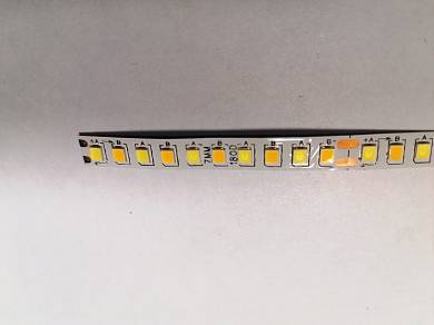 Светодиодная лента Strip 200 led/м-7мм-3000/6500K-2 конт. для LED-люстр (отрезок по 5см)